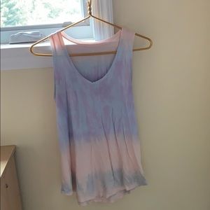 AEO soft and sexy tank!💟